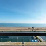 Playa Grande 504 - Immobiliare Living Apartment *